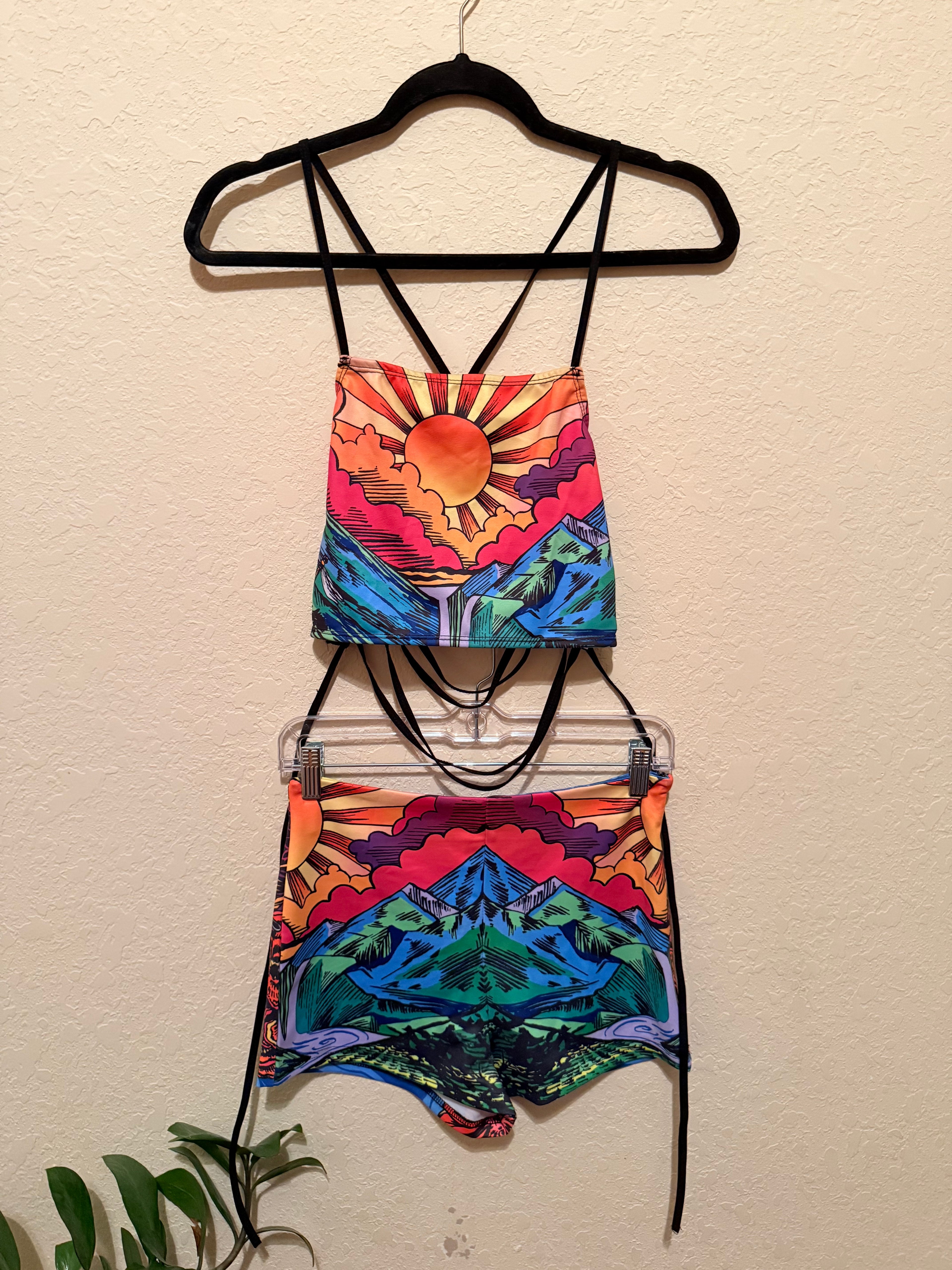 m current mood rainbow mountain rave set