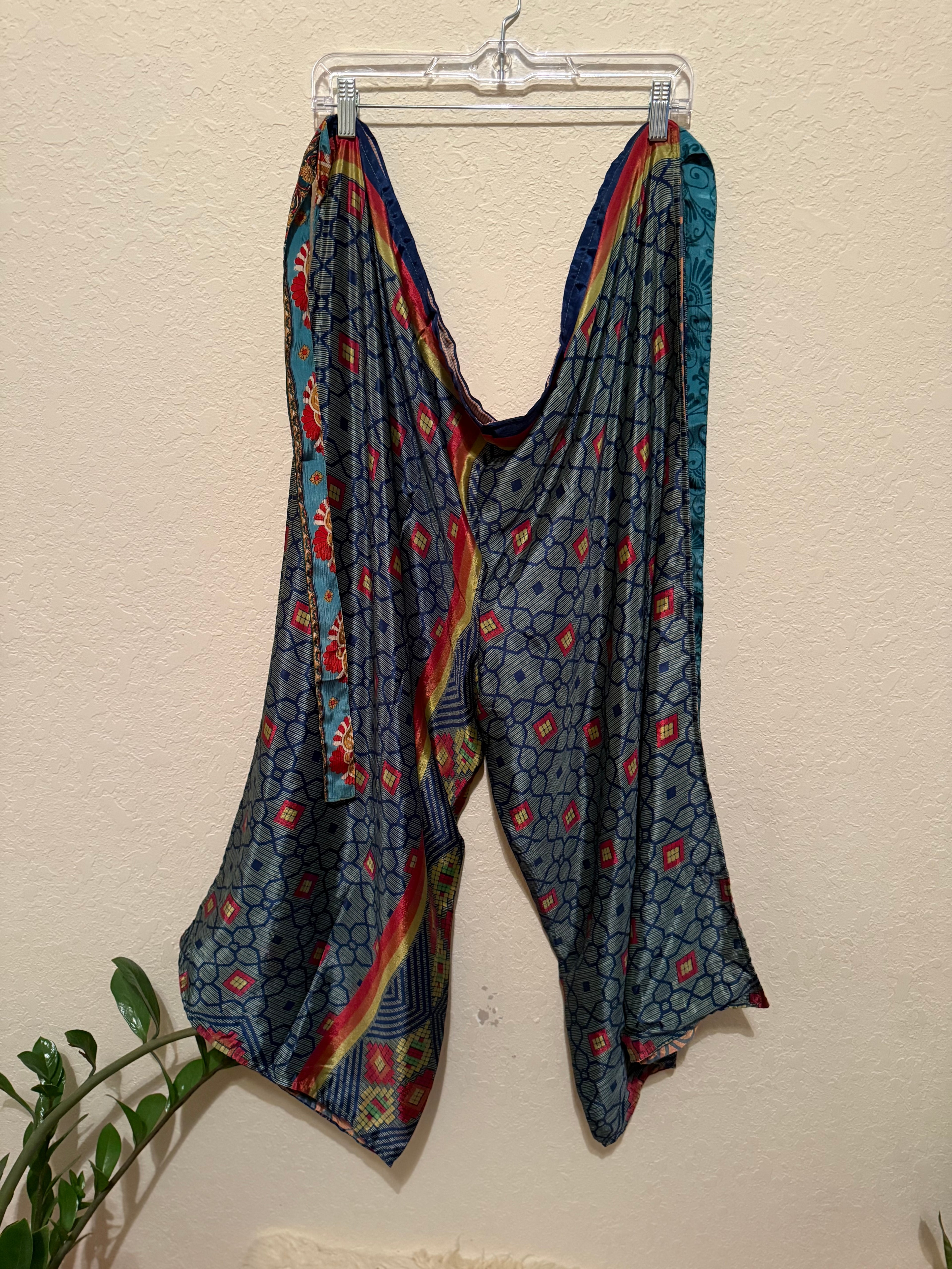 o/s reversible silk tie pants