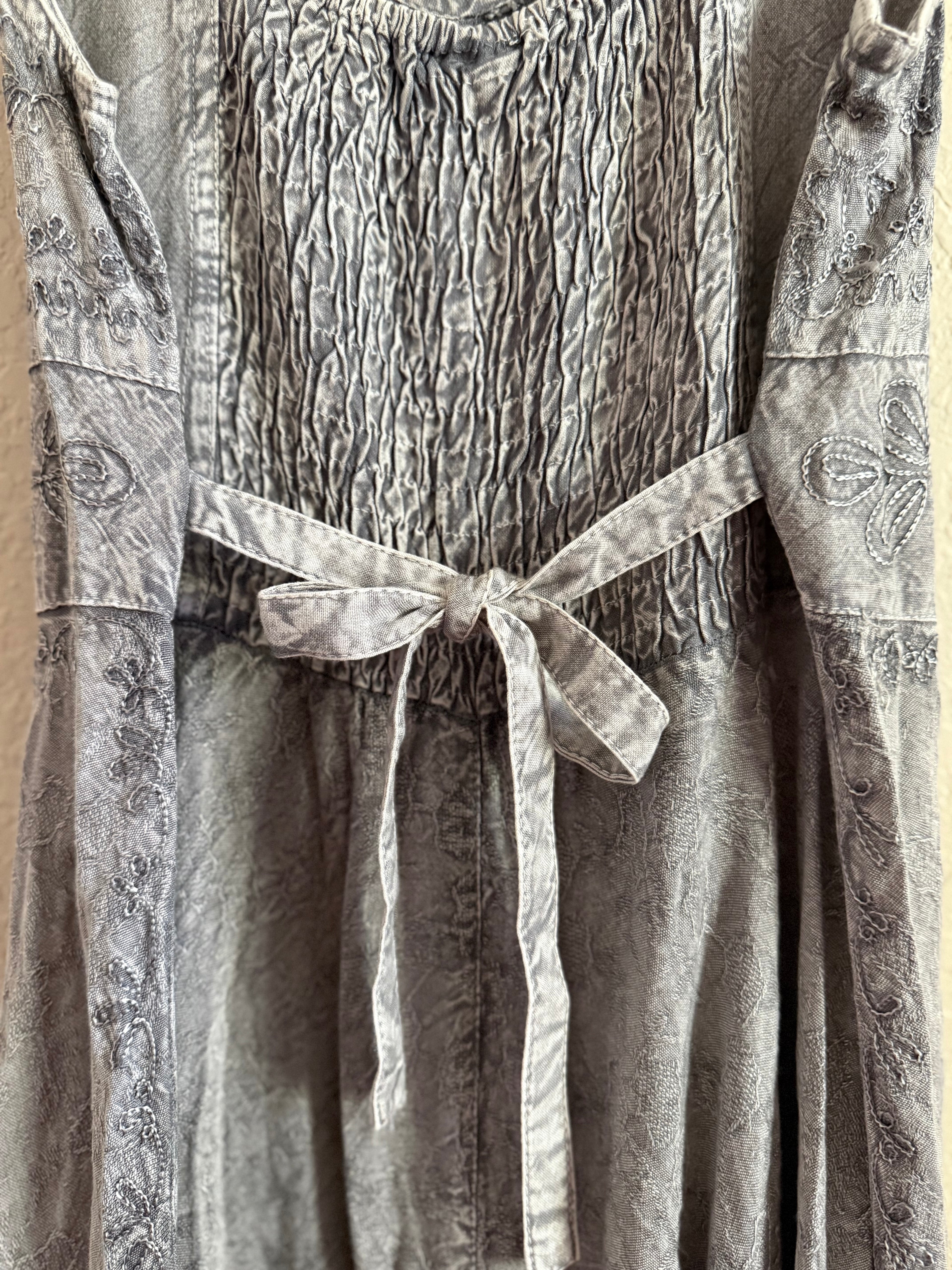 s/m stunning gray/silver dress