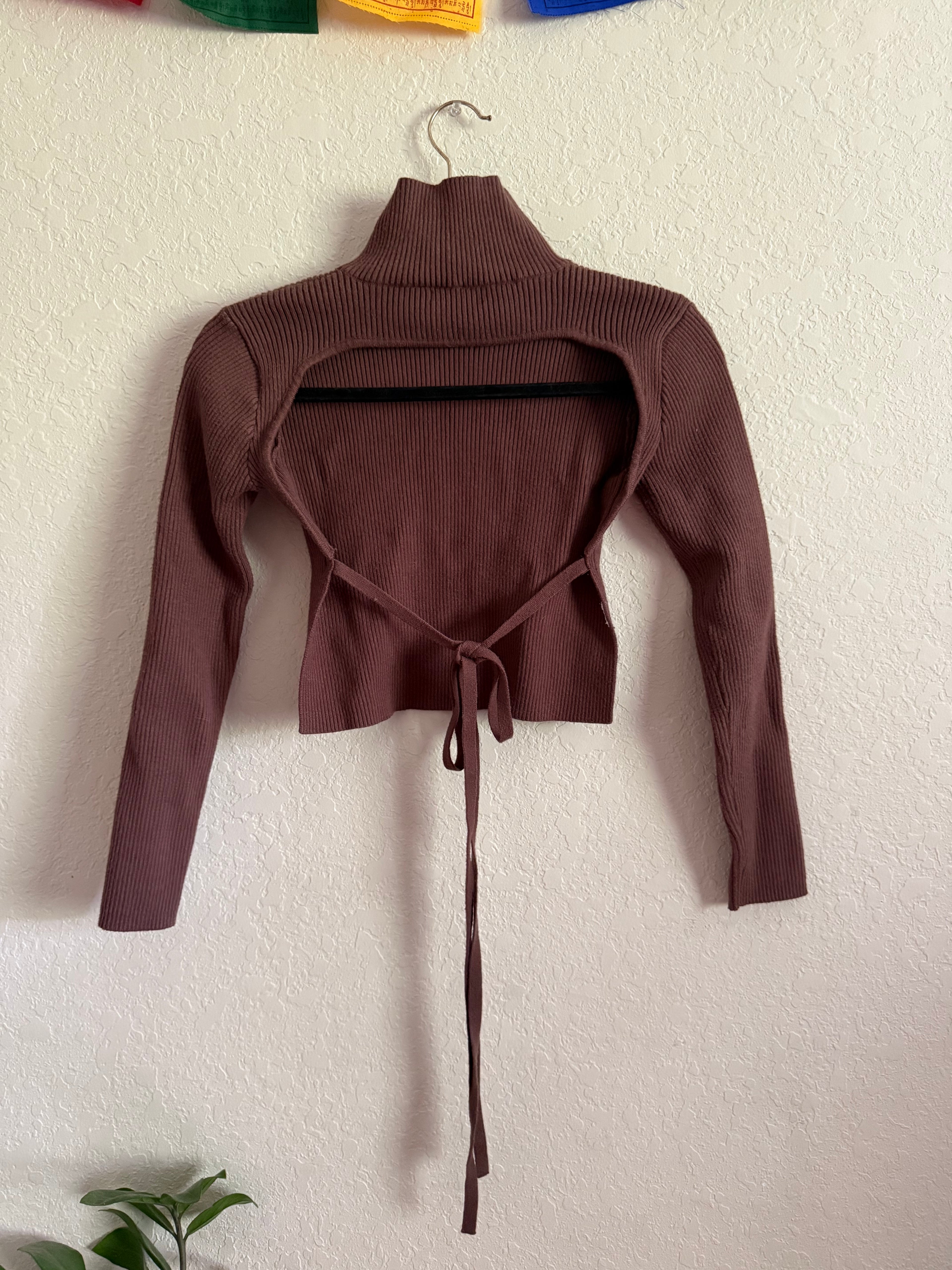 size 4 cutie open back tie sweater